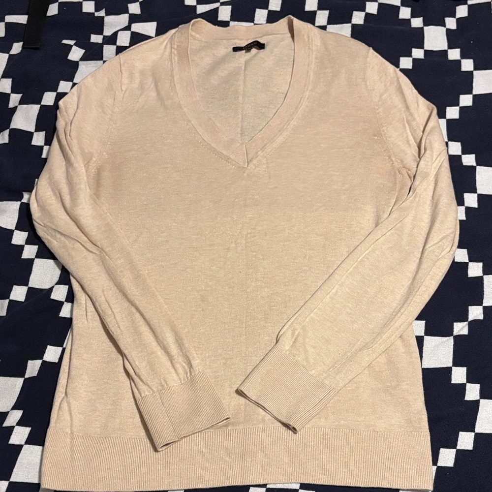 Quince Women's V-Neck Sweater in Light Beige
